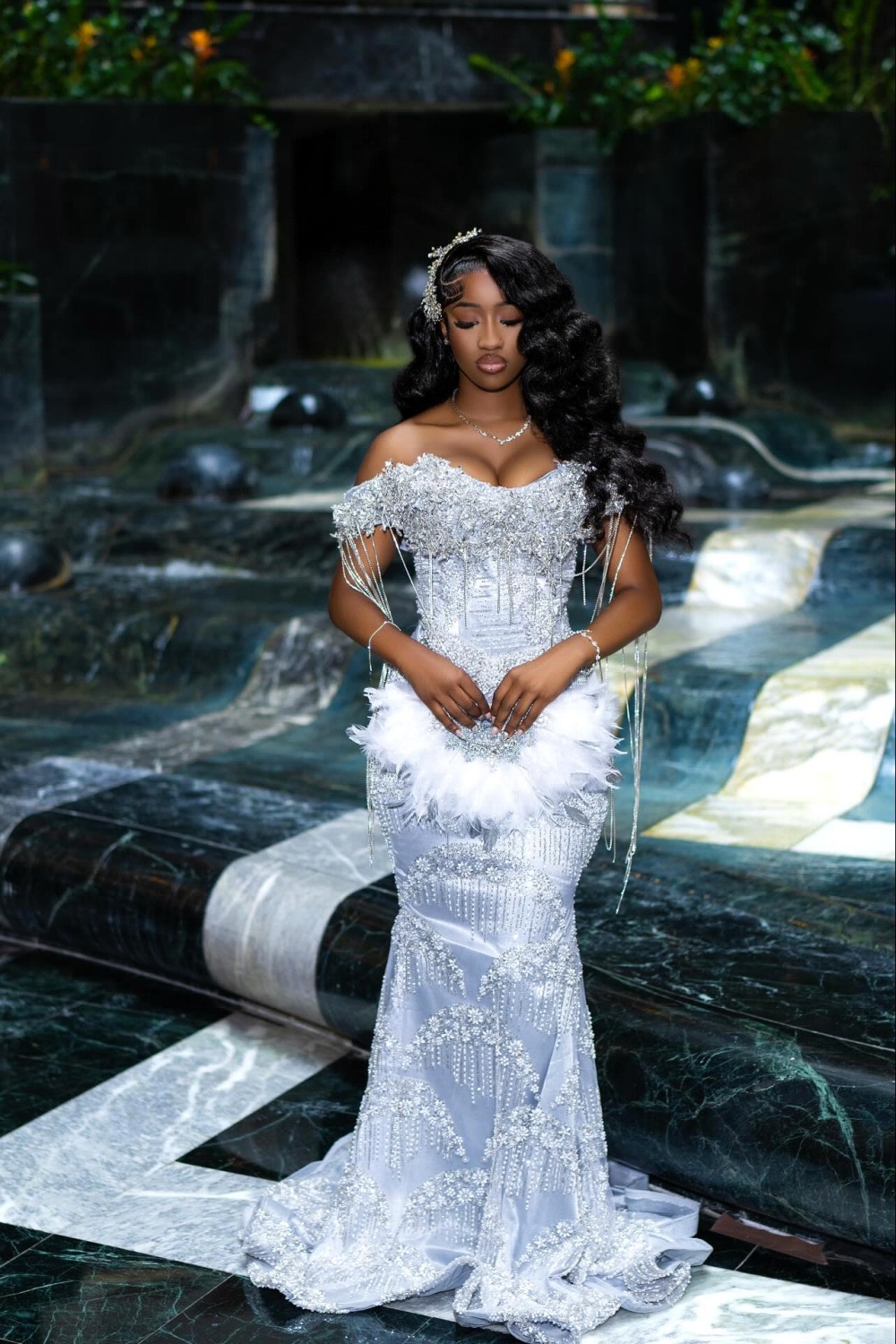 Luxury Off-the-Shoulder Mermaid Prom Dress with Beadings Evening Gown