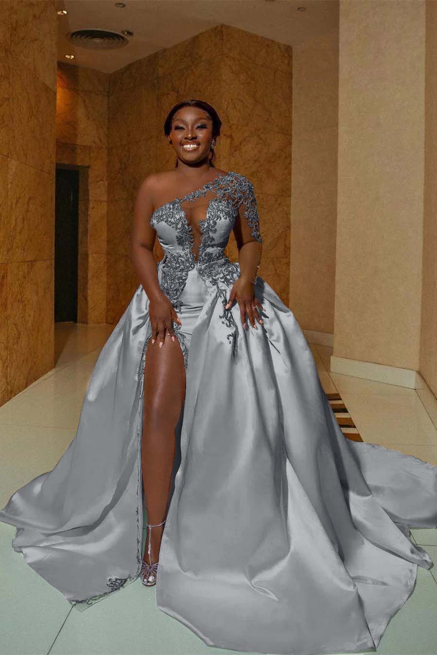 Gorgeous Satin Aline Wedding Dress One Shoulder Beadings Side Split Bridal Gown with Appliques