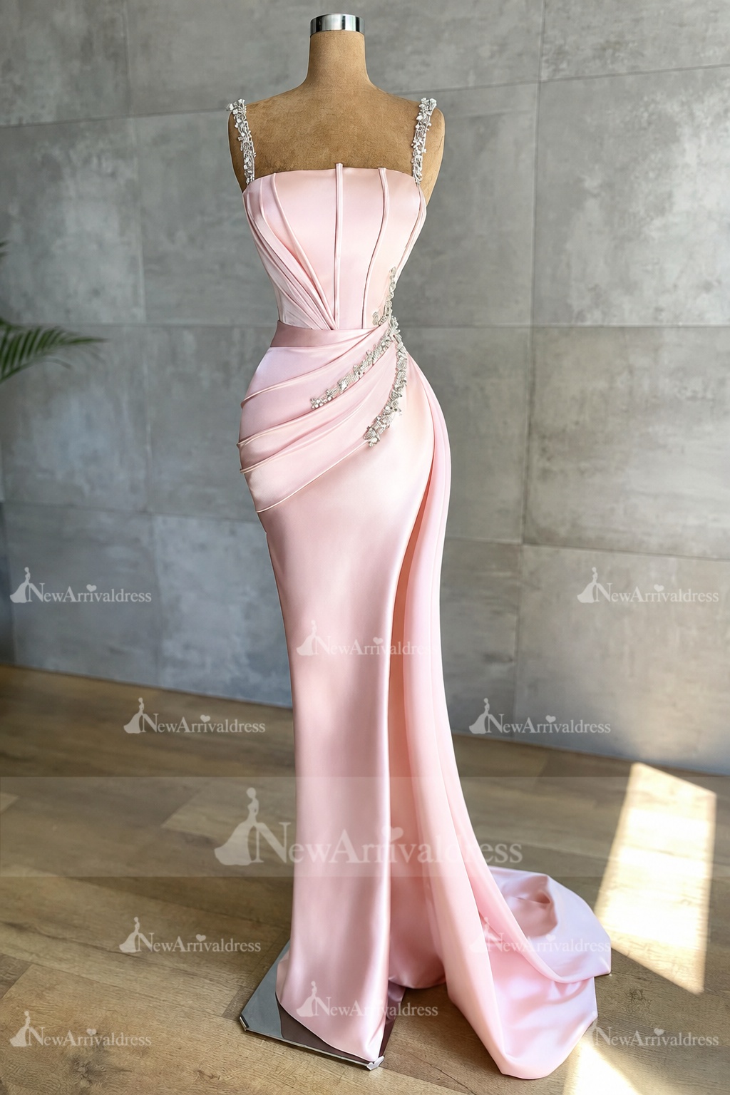 Stunning Sleeveless Mermaid Evening Dress Sparkly Crystal Slim Prom Dress