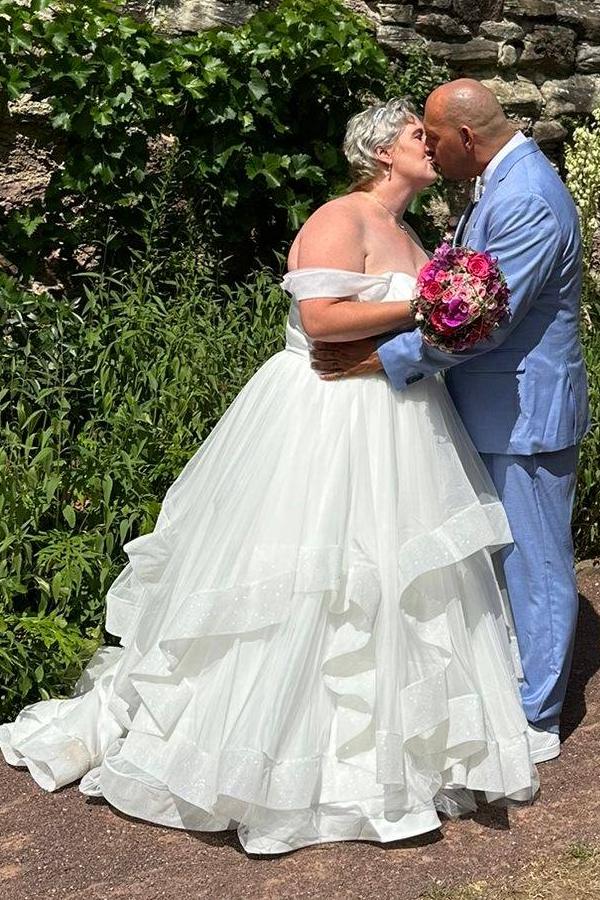 Off-the-Shoulder Tulle Plus Size A-Line Wedding Dresses