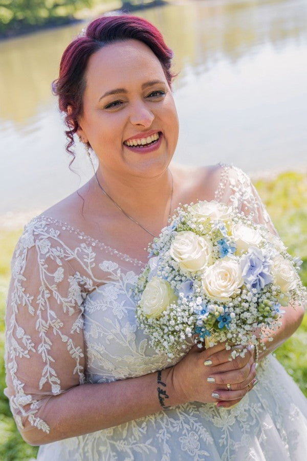 V-Neck Tulle A-Line Long Sleeves Plus Size Wedding Dresses