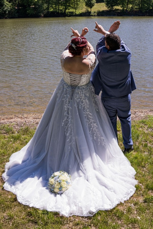 V-Neck Tulle A-Line Long Sleeves Plus Size Wedding Dresses