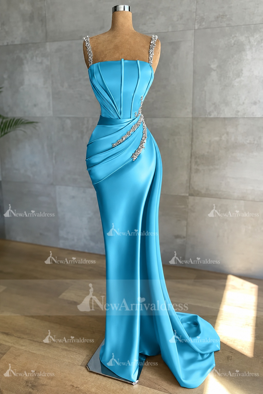 Stunning Sleeveless Mermaid Evening Dress Sparkly Crystal Slim Prom Dress