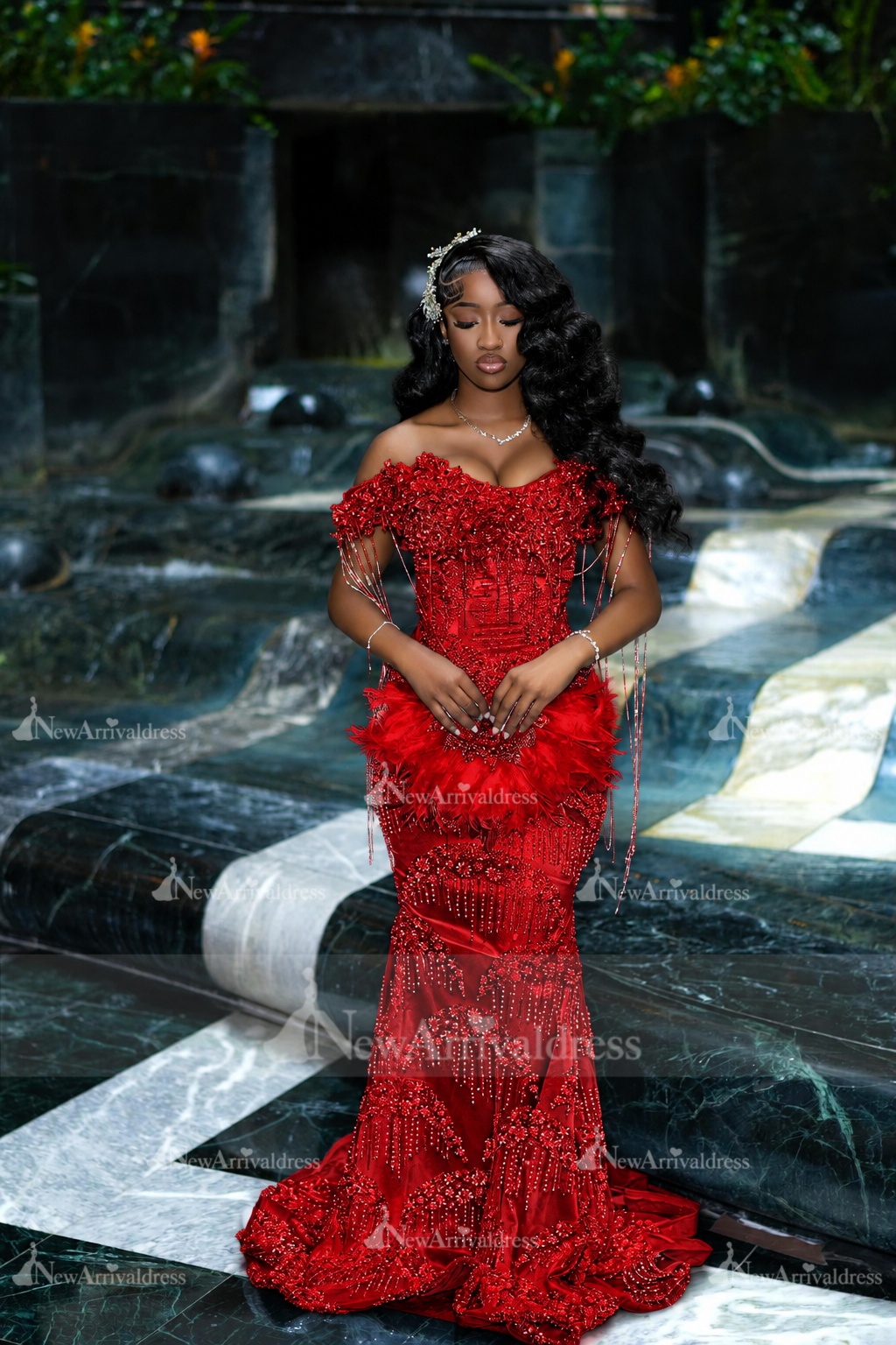 Luxury Off-the-Shoulder Prom Dress Beadings Evening Gown Mermaid with Fur