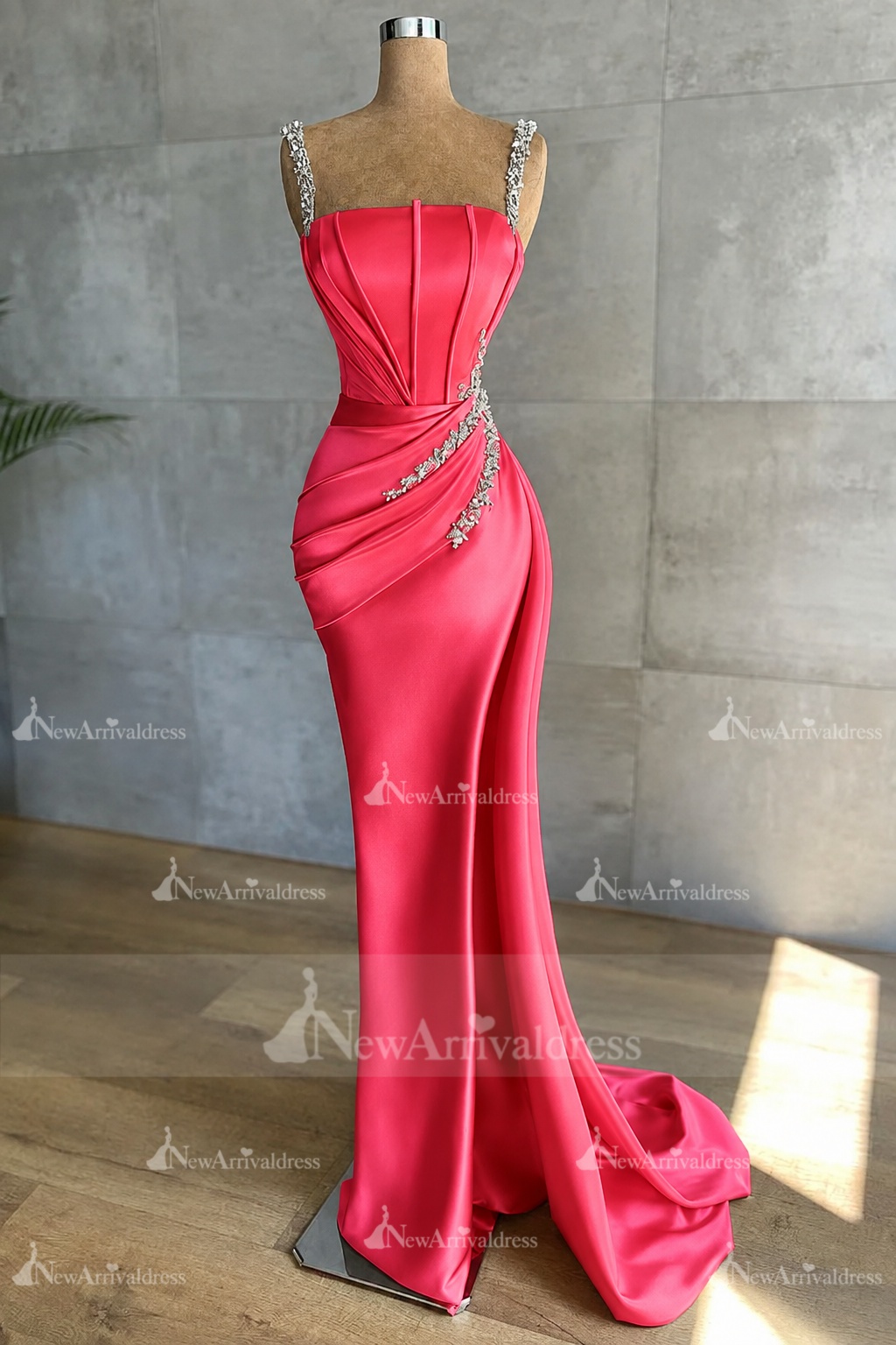 Stunning Sleeveless Mermaid Evening Dress Sparkly Crystal Slim Prom Dress