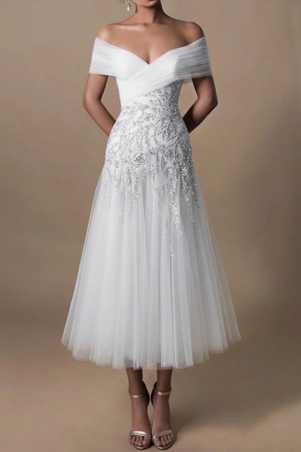 Gorgeous A-line Off-the-shoulder Beading Short Wedding Dresses With Lace