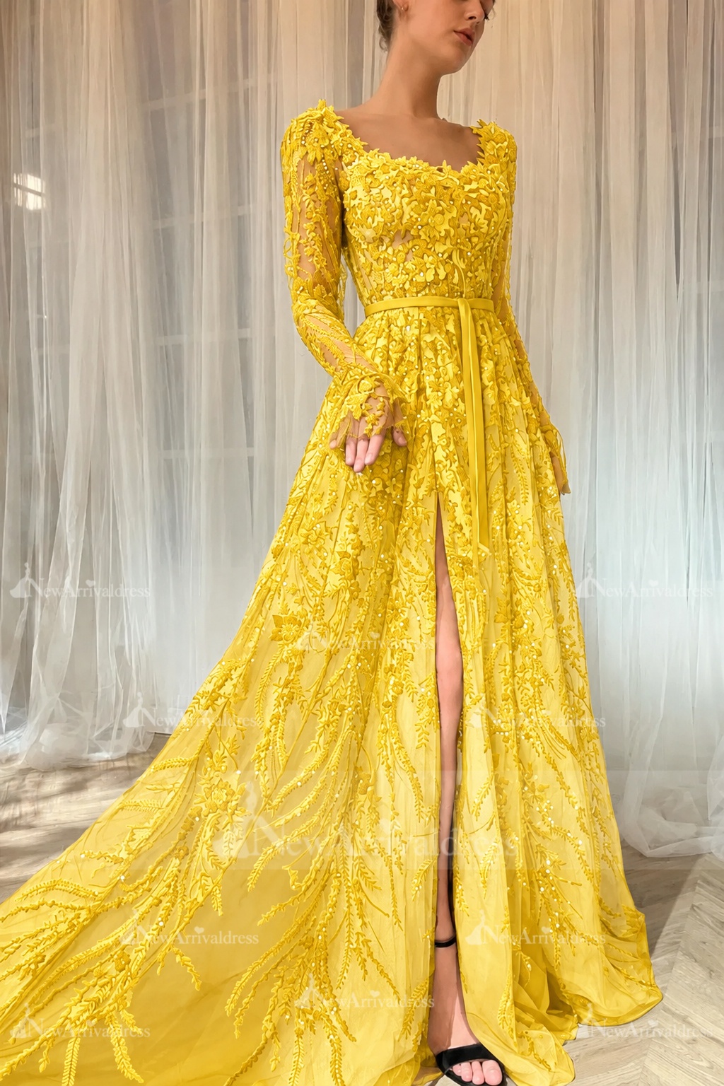 Elegant Black Sequins Aline Evening Dress with Sleeves
