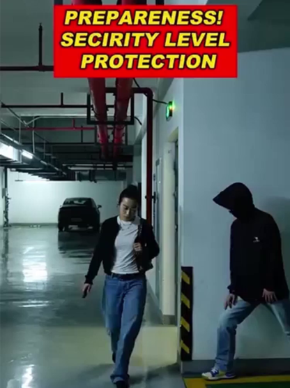 Multifunkční klíčenka na sebeobranu