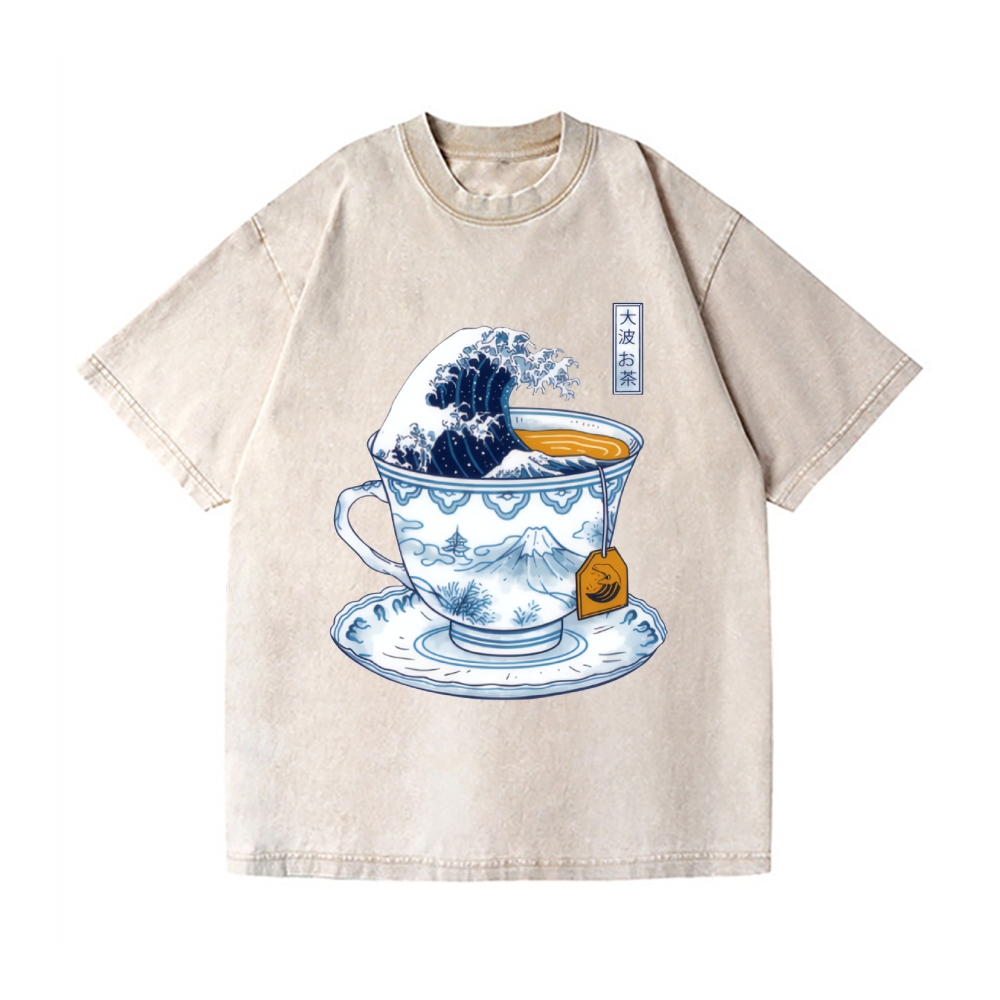 Katsushika Hokusai Great Tea Wave Vintage Wash Japanese Design T-Shirt