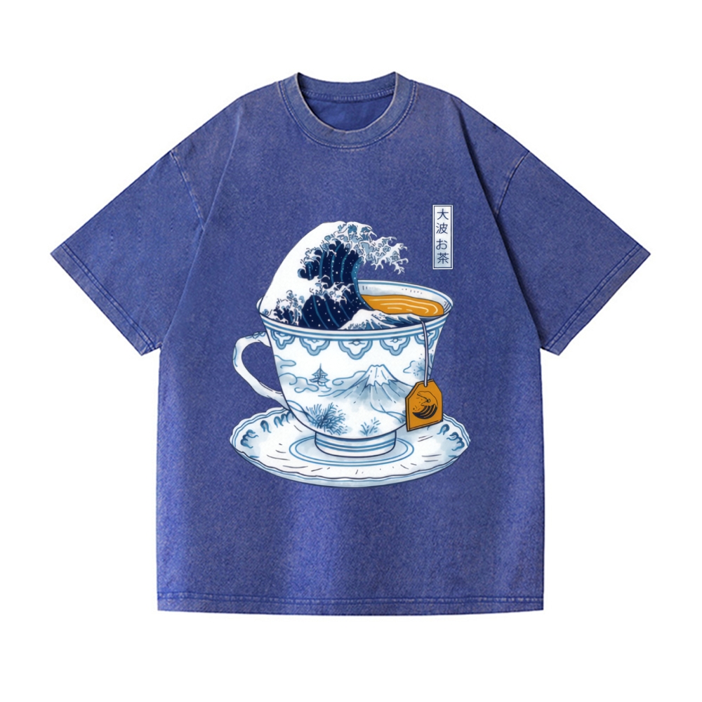 Katsushika Hokusai Great Tea Wave Vintage Wash Japanese Design T-Shirt
