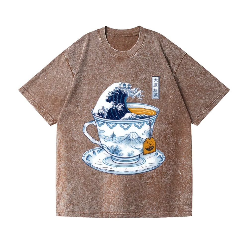 Katsushika Hokusai Great Tea Wave Vintage Wash Japanese Design T-Shirt