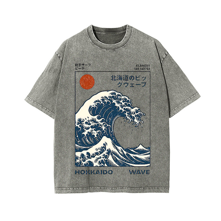 The Wave Ukiyoe Vintage Wash Japanese Design T-Shirt