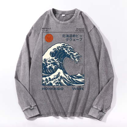 Katsushika Hokusai Vintage Cotton Wash Crewneck Sweatshirt