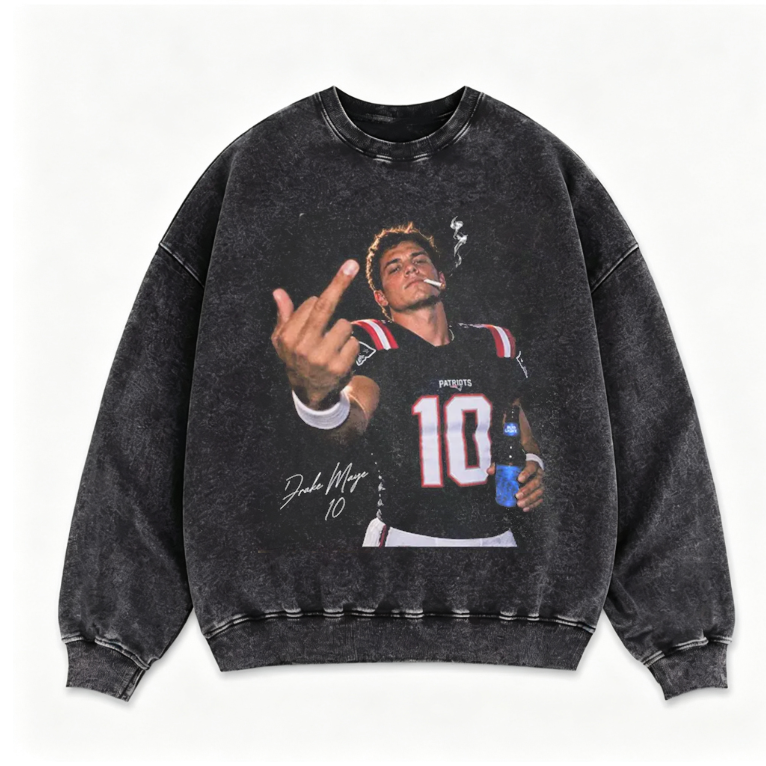 New England Football Graphic T-shirt/Sweatshirt