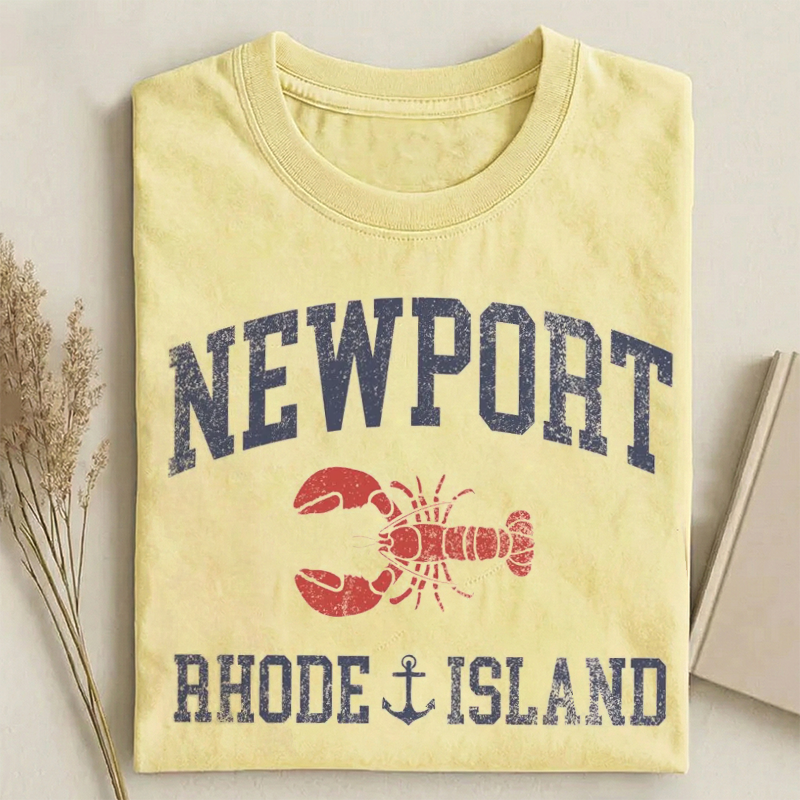 Retro Newport Rhode Island T-shirt