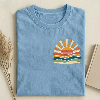 Vintage Sea Retro Ocean Sun Summer T-shirt
