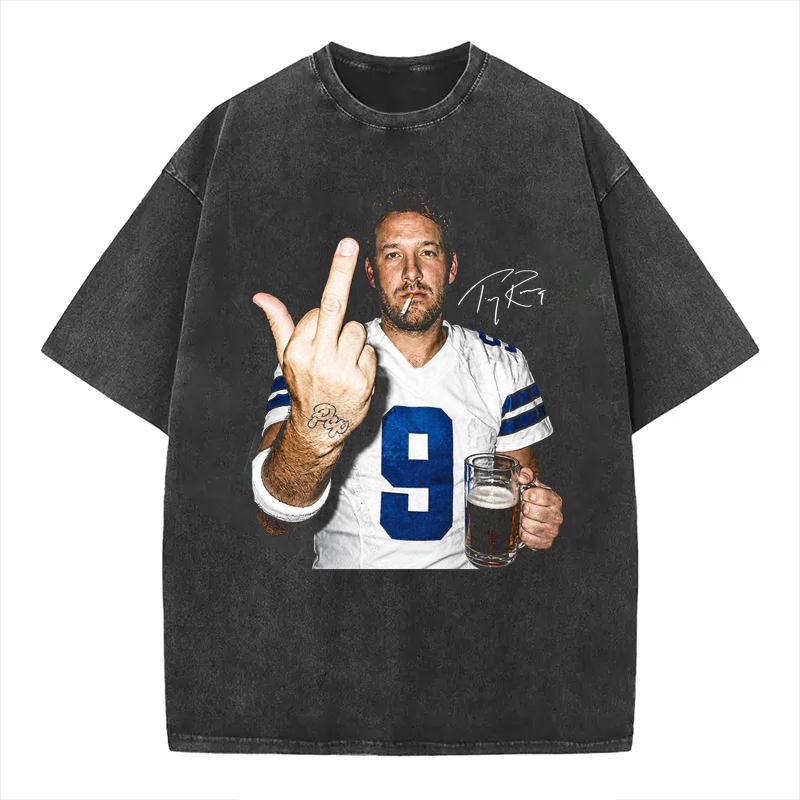 Vintage Dallas Football Graphic T-shirt