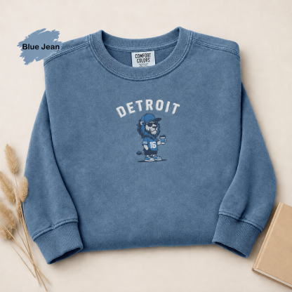 Vintage Detroit Football Graphic T-shirt