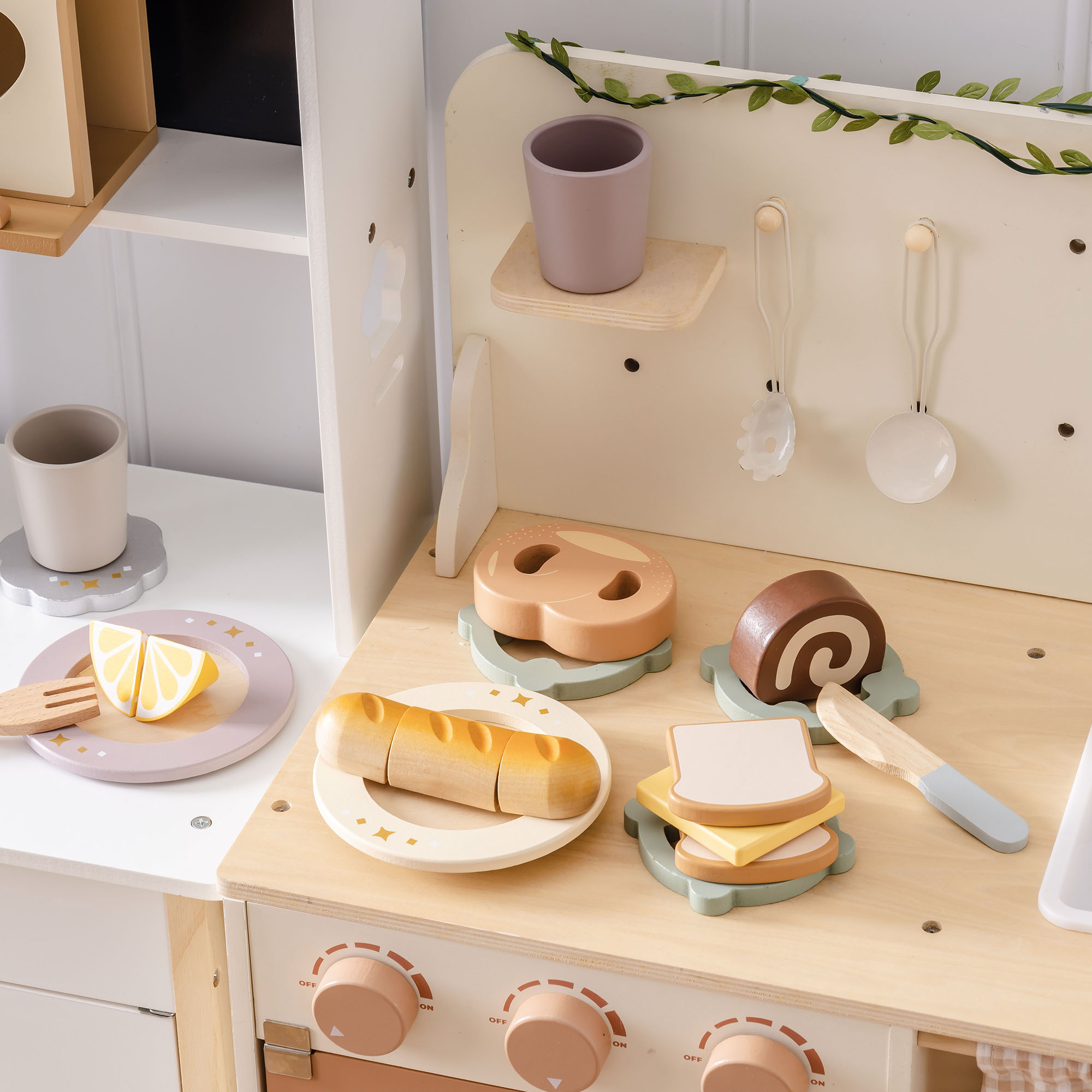 ROBUD Wooden Childs Play Food Set - Desserts