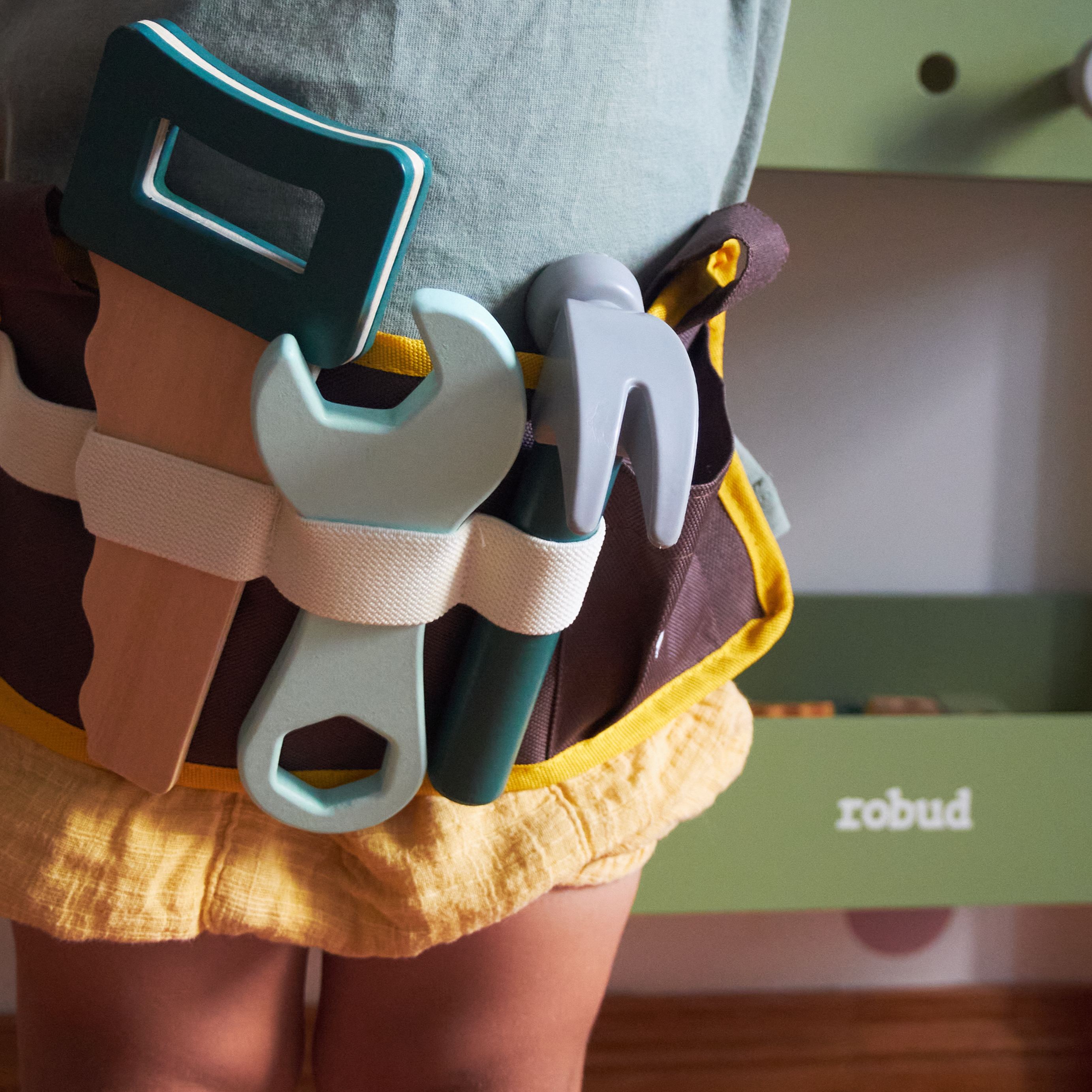 ROBUD Werkzeugbank für Kinder aus Holz, Avocadogrün