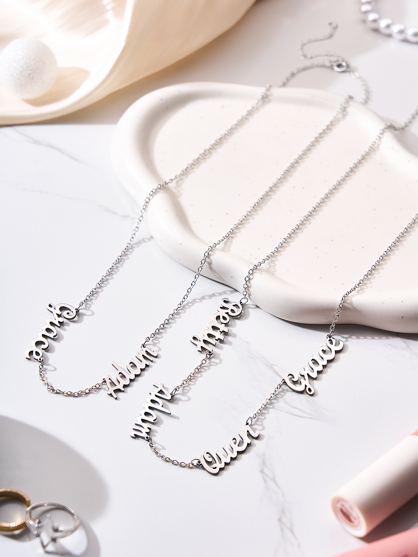 Custom Multi-Name Necklace, Personalized Nameplate Necklace for Family, Friends & Couples