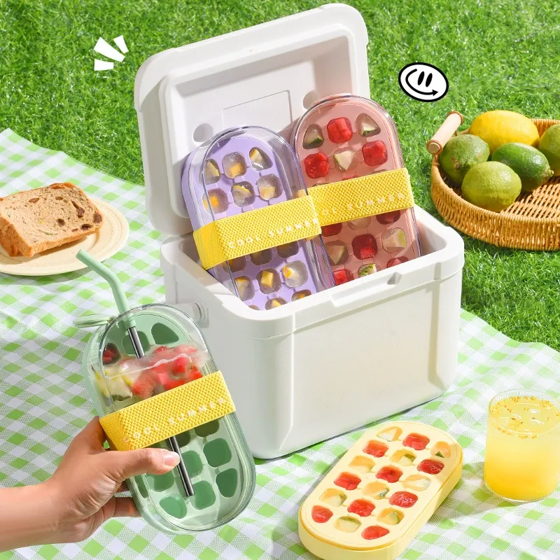 Foldable Ice Ball Drink Cup - CustWitUK