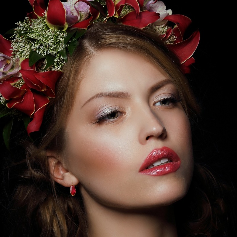 Anyák napi ajándékok első választása🎁Nagy kedvezmény az akciós termékekre 2024-ben✨18K arany drágakő fülbevaló💎