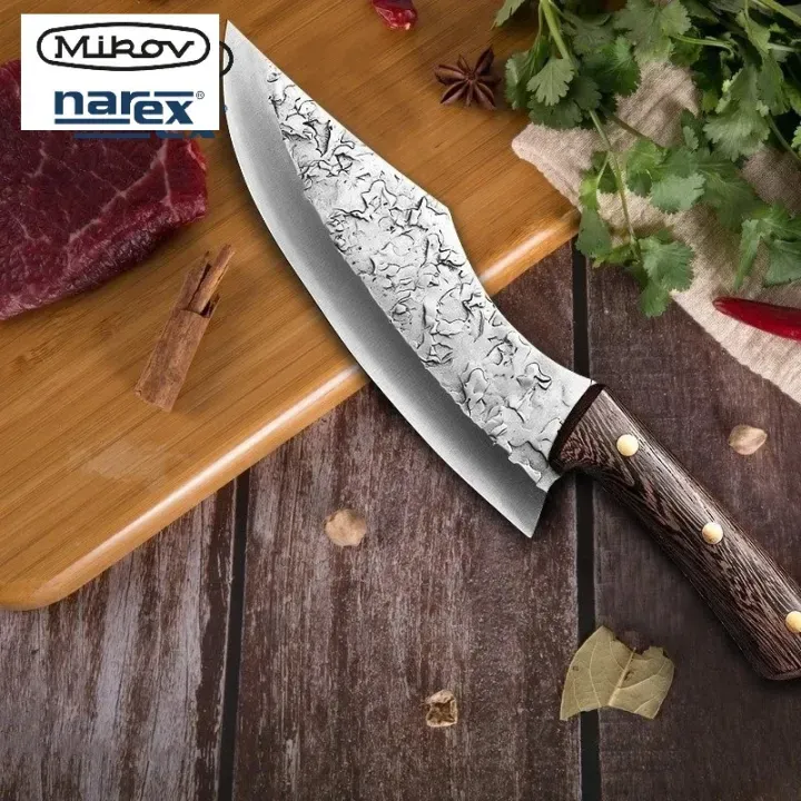 Vyrobeno švýcarskou společností Mikov a dodáváno s luxusním koženým ochranným pouzdrem.