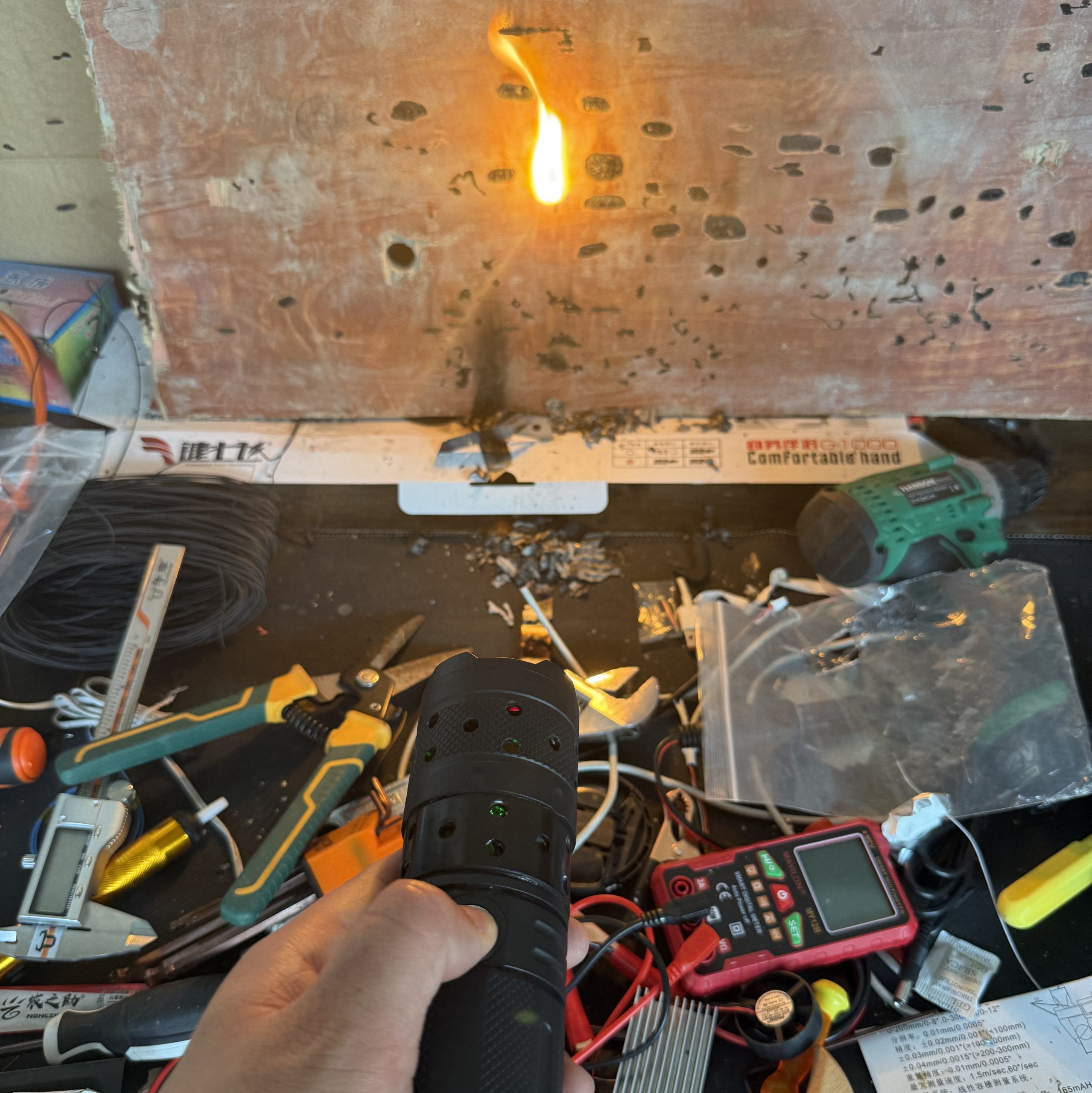 Laserový zapalovač 80W 004