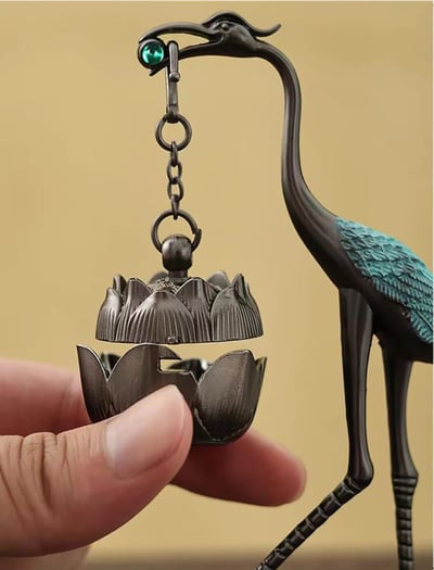 Lotus Crane Ornaments & Aromatherapy Diffuser