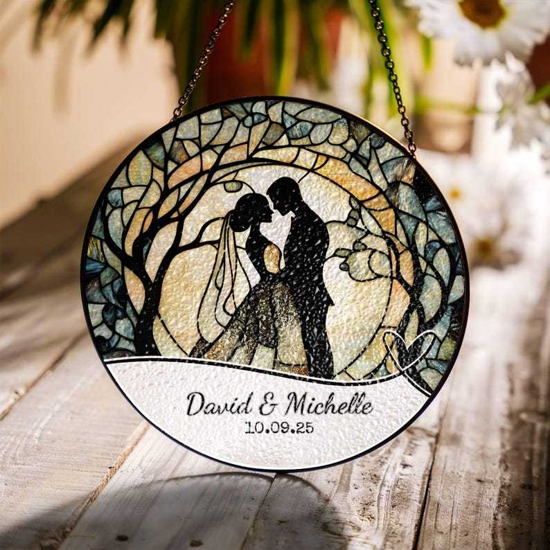 Apanhador De Sol De Vitral Personalizado Para Casamento – Nome E Data Personalizados Para Pendurar Na Janela, Presente Para Casais Sr. E Sra.