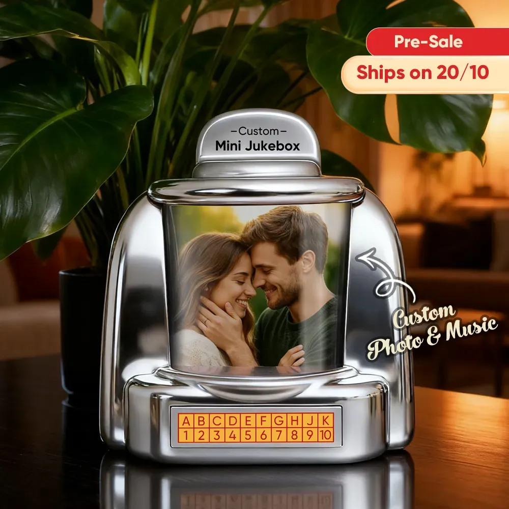 (Pre-Sale, Ships on 20/10)Custom Jukebox Retro Speaker – Personalized Photo,Names & Date Music Mini Player with Radio | Vintage Tabletop Home Decor Nostalgic Gift