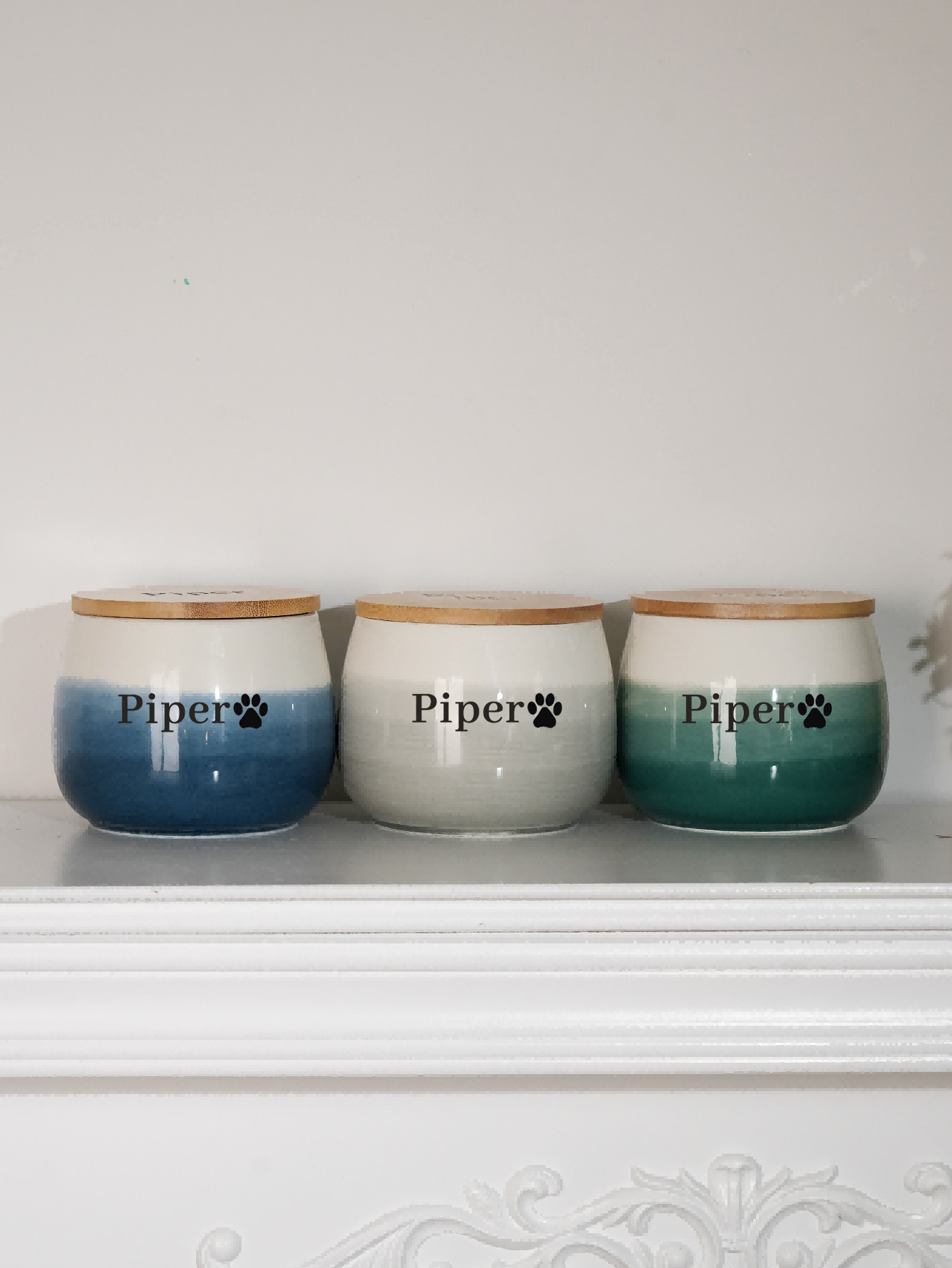 Personalisierte Tierurne mit Holzdeckel – Gravur von Name & Pfotenabdruck für Hunde & Katzen