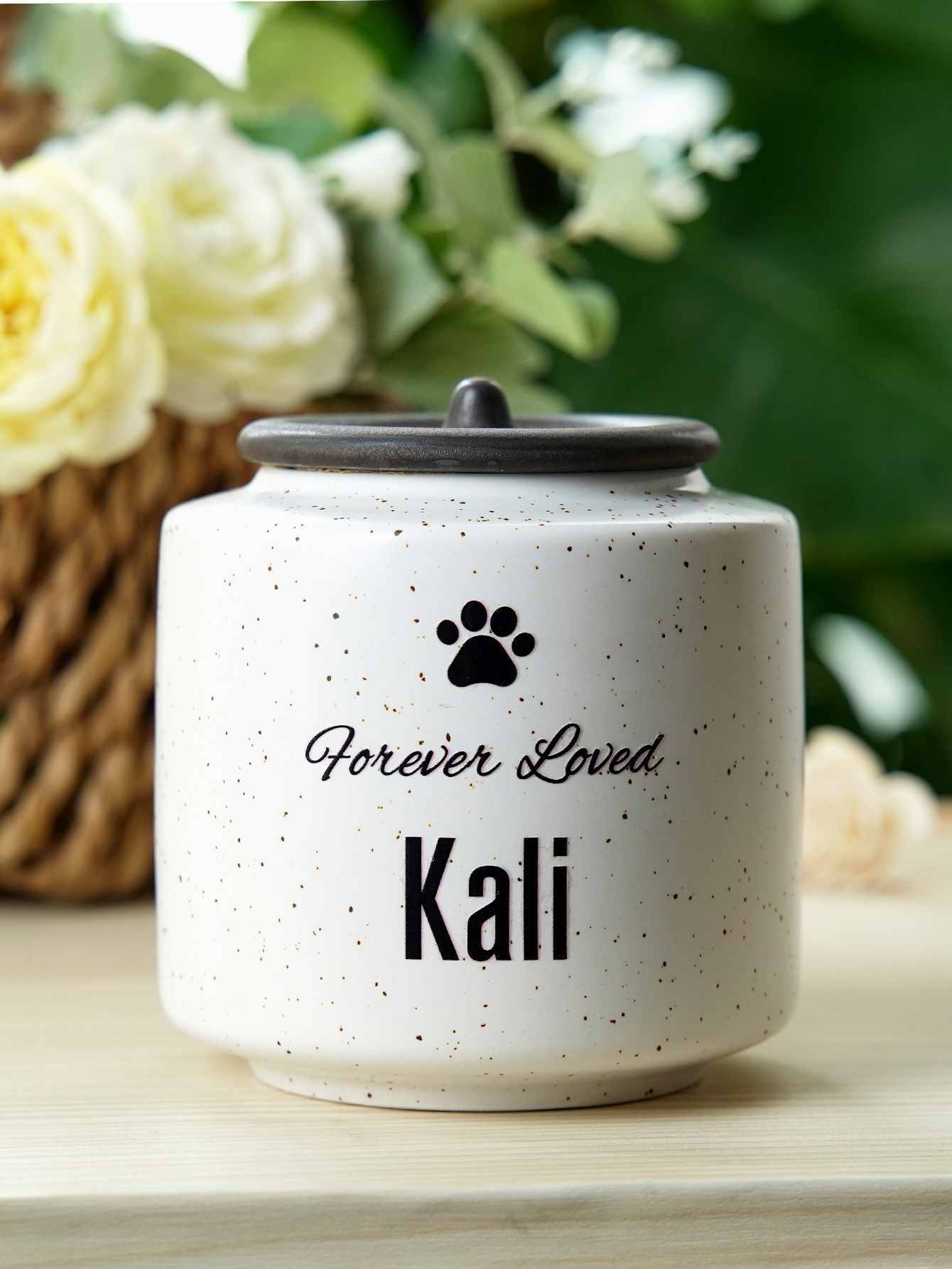 Personalisiertes Urne für Haustiere – Individuelle Gedenkdose mit Namensgravur