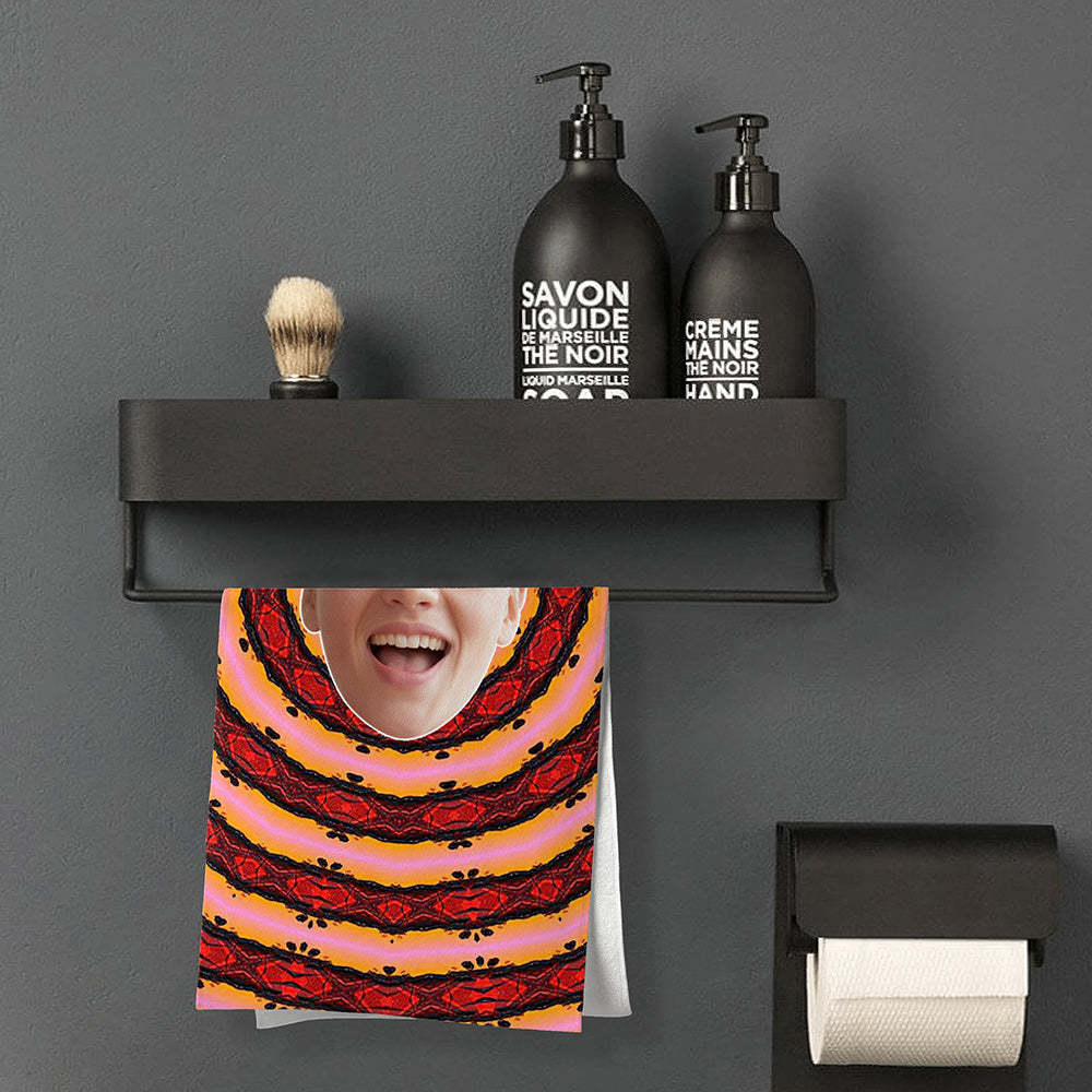 Benutzerdefinierte Gesicht Rot Wirbel Strandtuch Personalisierte Foto Strandtuch Lustiges Geschenk - CustWitDE