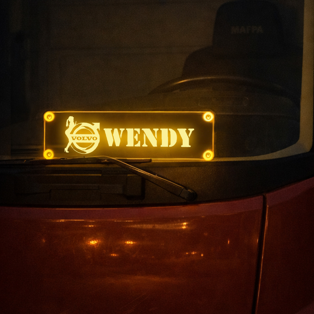 LED Namensschild für die Auto-Inneneinrichtung – Personalisiert & RGB-beleuchtet