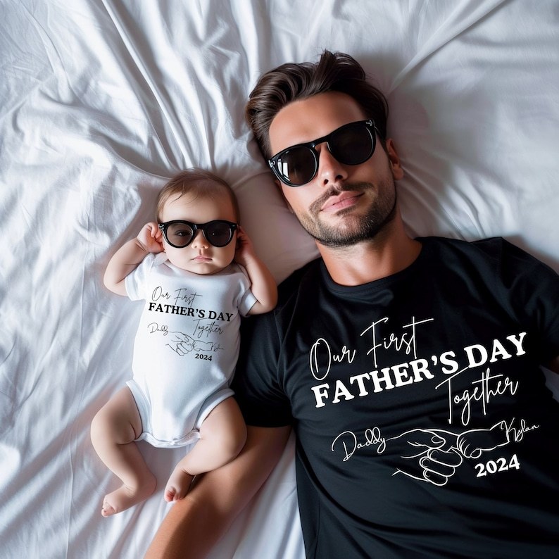 T-shirt Personnalisé Pour La Fête Des Pères, Notre Première Fête Des Pères, T-shirt Personnalisé Assorti Pour La Fête Des Pères, Cadeau Pour La Fête Des Pères, 1er Jour Des Pères