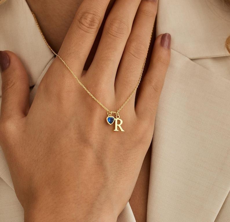 Collier Personnalisé Avec Pierre De Naissance En Forme De Cœur Et Lettre, Cadeau D'anniversaire Ou De Noël Pour Elle