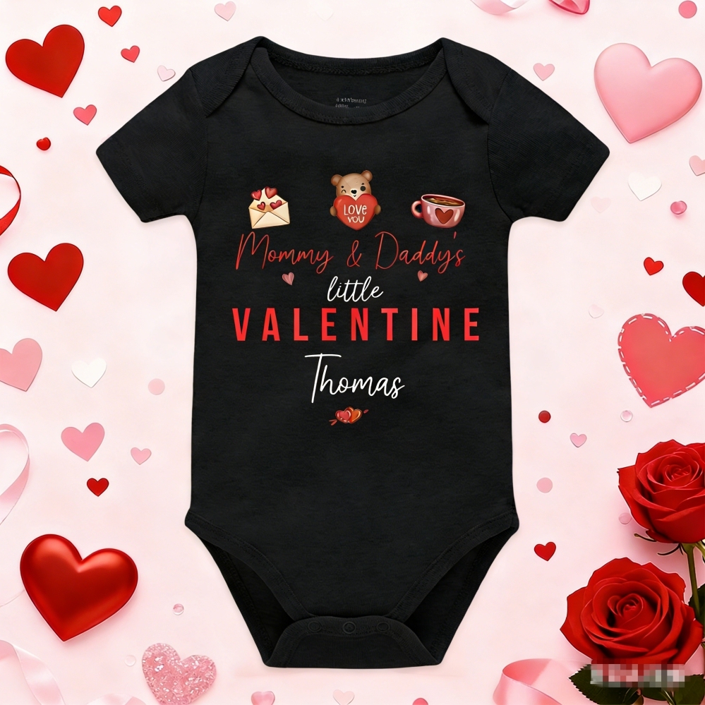 Body Personnalisé Avec Le Prénom De Bébé Pour La Première Saint-valentin
