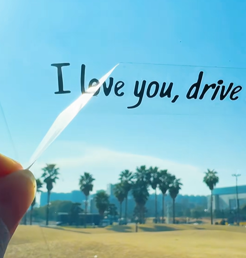 Autocollant Personnalisé « conduisez Prudemment » (5 Lignes) Pour Pare-brise Et Rétroviseur