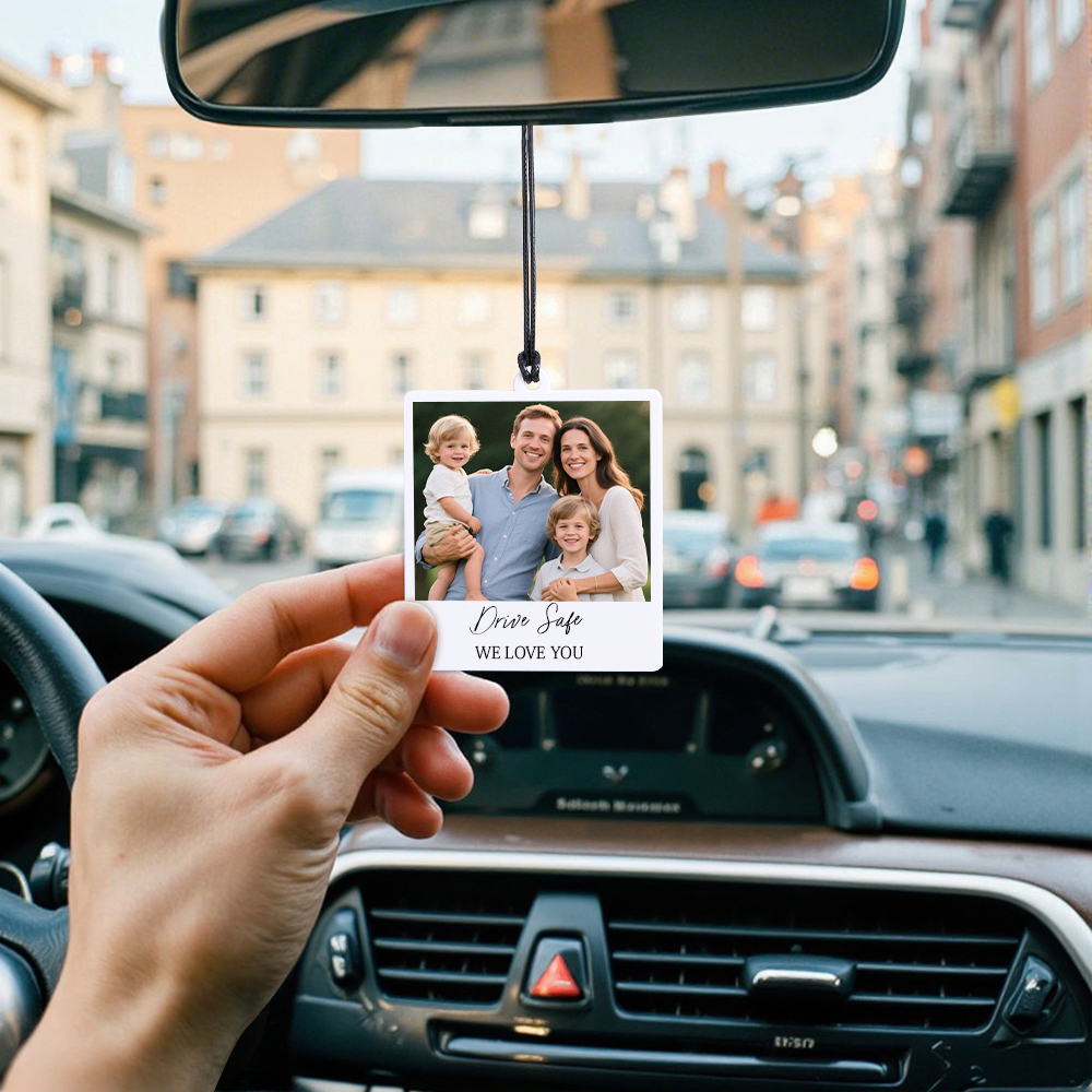 Ornement de voiture personnalisé avec photo et texte Cadeau de voiture personnalisé pour les amis de la famille Conduisez prudemment Ornement de voiture Cadeaux de fête des pères