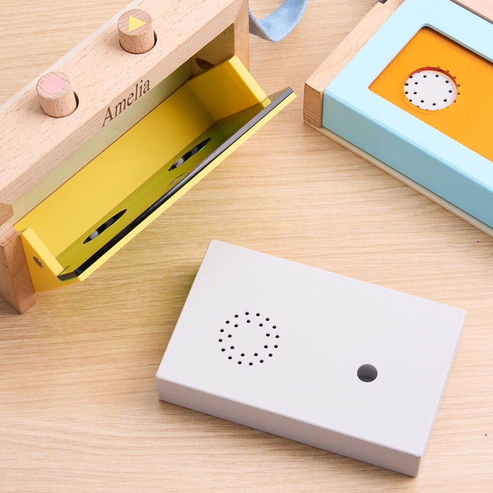 Wooden Mini Tape Recorder for Kids – Portable & Eco-Friendly Music Player with Denim Strap