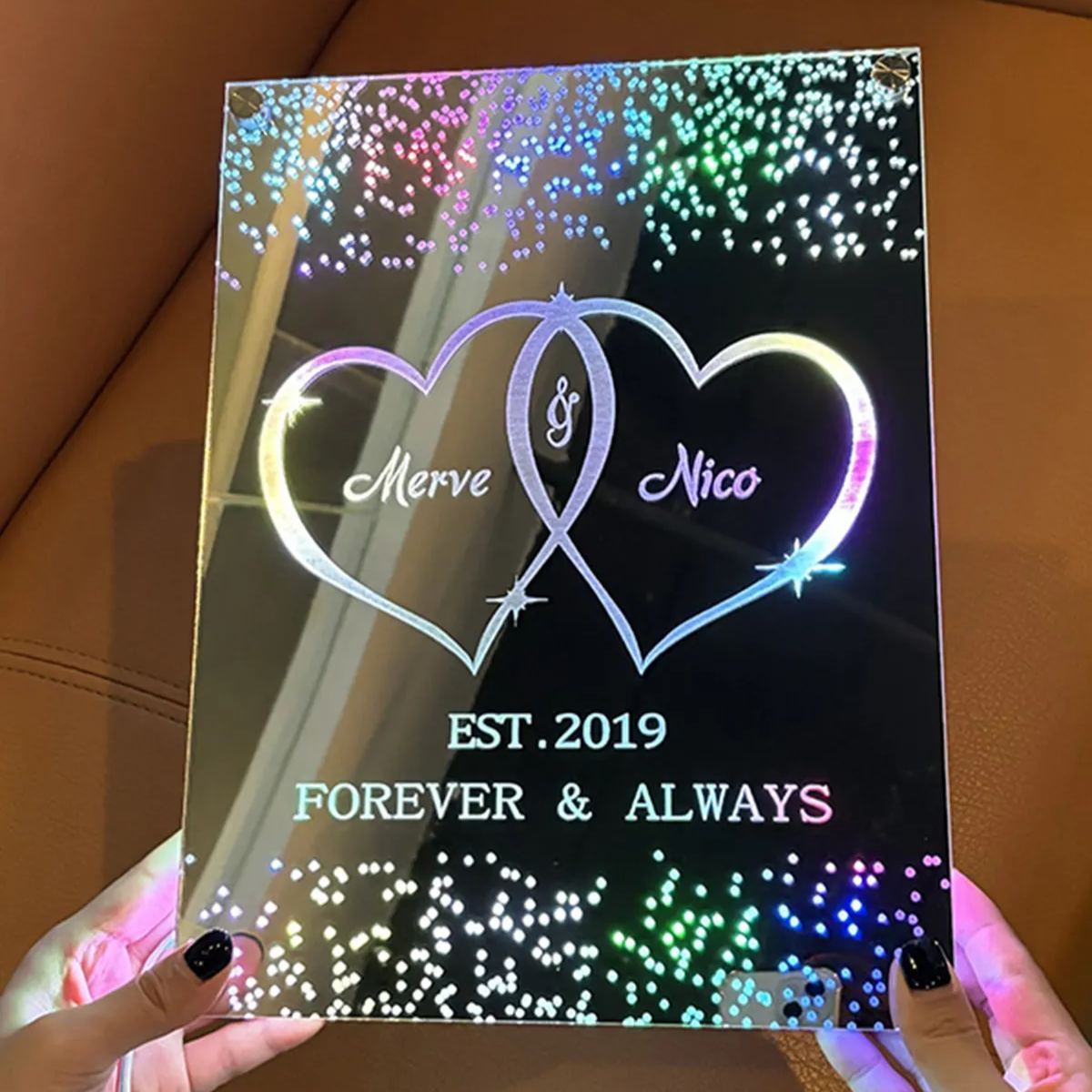 Lampe De Miroir Led Personnalisée Avec Prénoms – Veilleuse En Forme De Cœur, Cadeau D'anniversaire Ou De Mariage