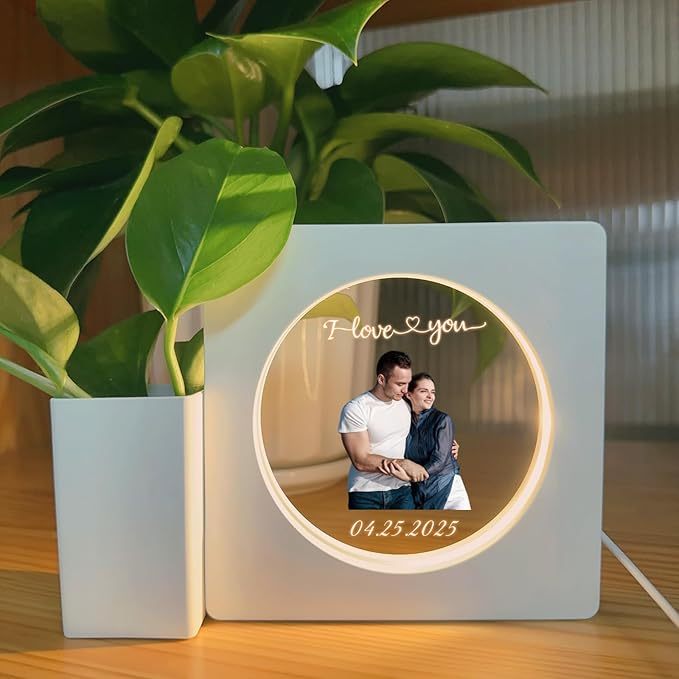 Custom Photo & Text Acrylic Pen Holder Lamp – Romantic Desk Light, Valentine’s Day Gift, Multi-Purpose for Office, Kids, or Couples
