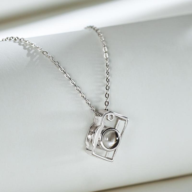 Custom Photo Necklace Projection Creative Camera Shape Gifts Anniversary Gifts for Her