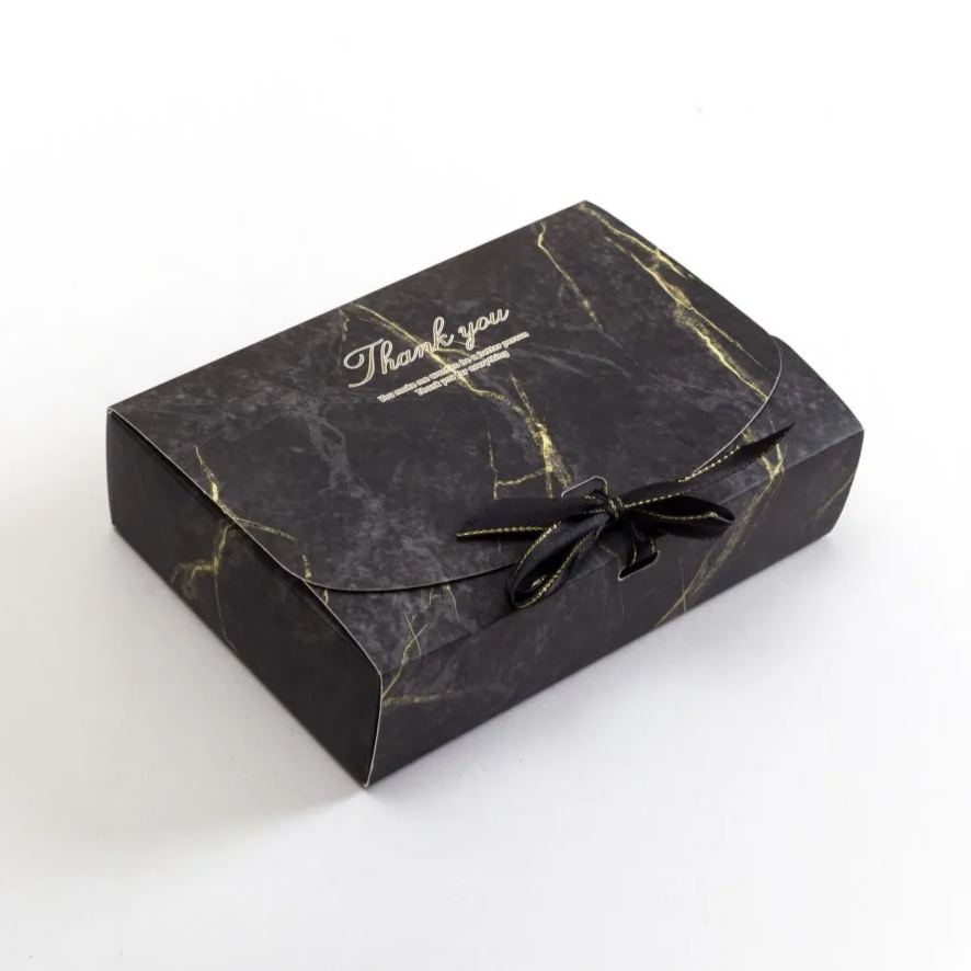 Scatola regalo con motivo marmo nero 18*12*5cm