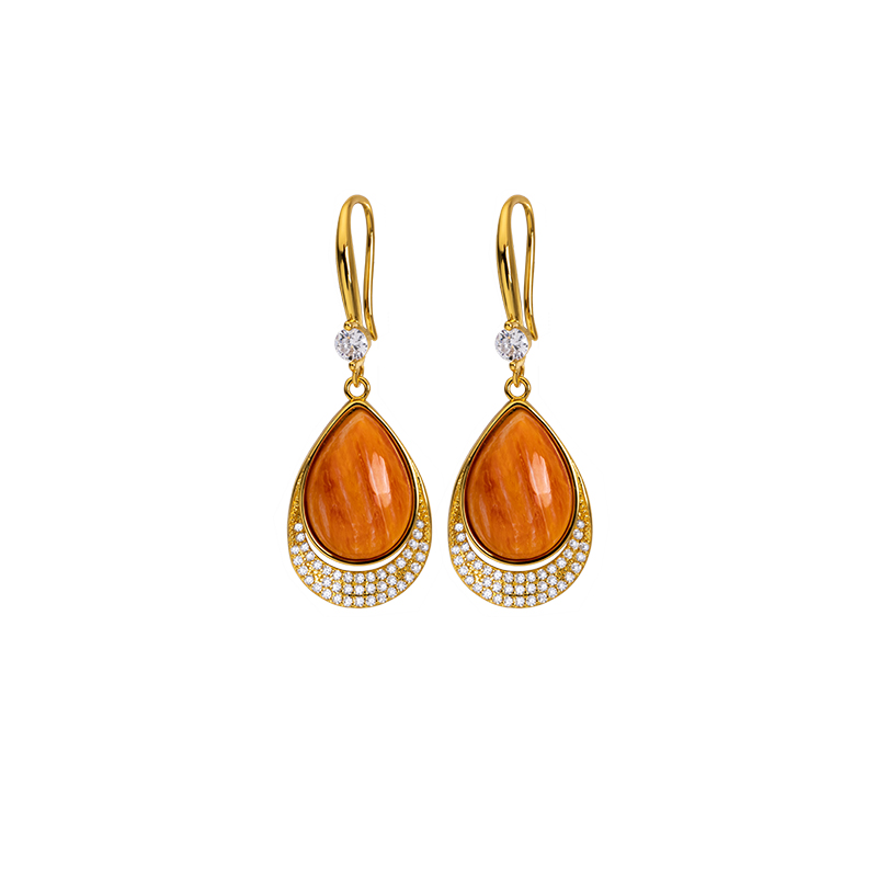 Vintage Teardrop Earrings in Spiny Oyster Shell – Timeless Elegance & Artisan Craftsmanship