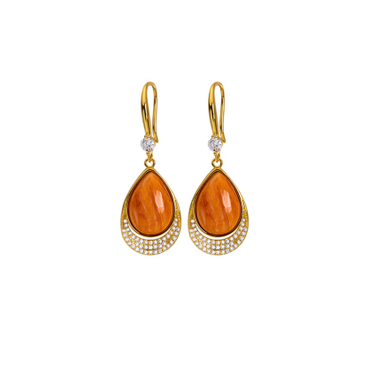 Vintage Teardrop Earrings in Spiny Oyster Shell – Timeless Elegance & Artisan Craftsmanship