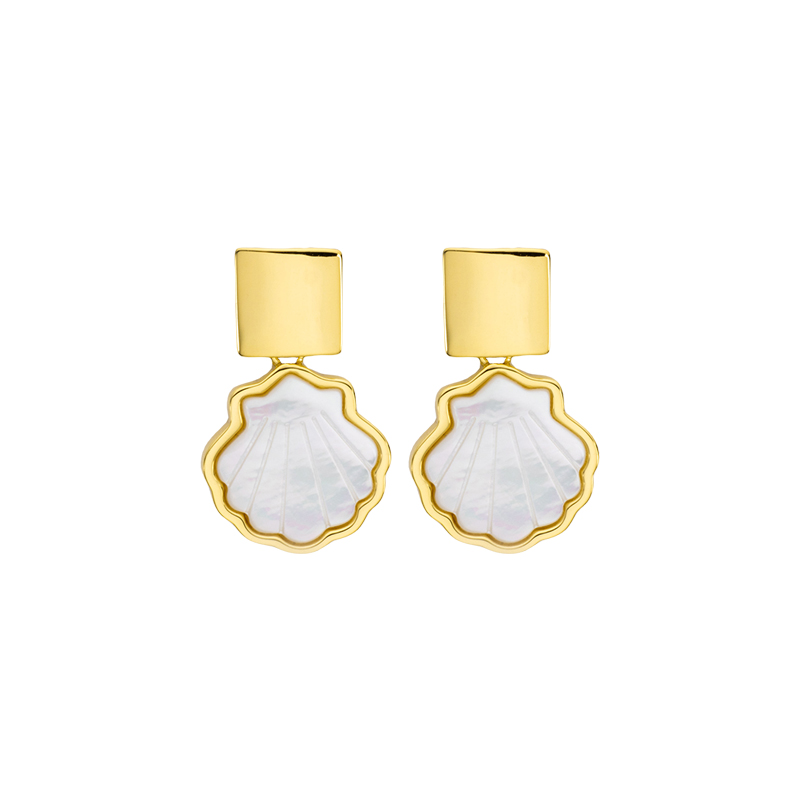 Natural Shell Stud Earrings