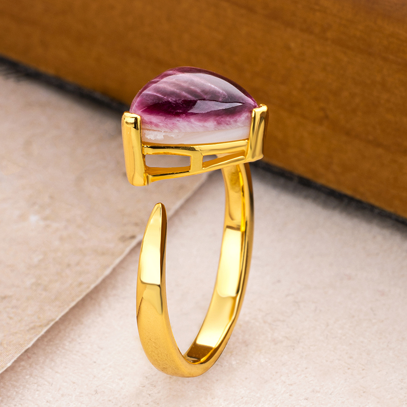 Natural Purple Spiny oyster Triangle Ring Fashion Elegant Purple Finger Ring